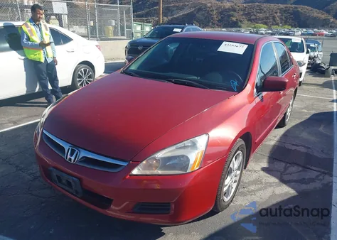 2007 Honda Accord 2.4 Se z USA, uszkodzony, nr VIN 1HGCM56337A164638